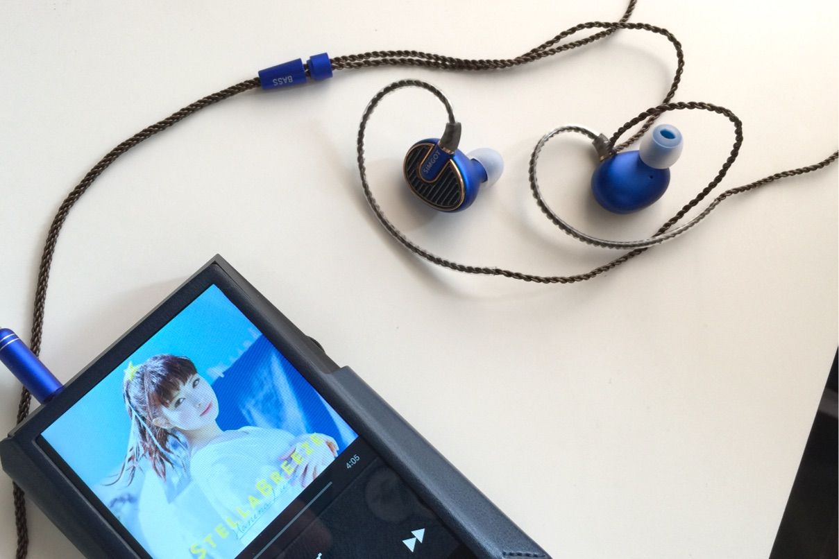 ブルートゥースヘッドホン SIMGOT EN700 BASS High Fidelity In-Ear headphone Noise Isolating Hi-Res (Red) ブルートゥースヘッドホン SIMGOT EN700 BASS High Fidelity In-Ear