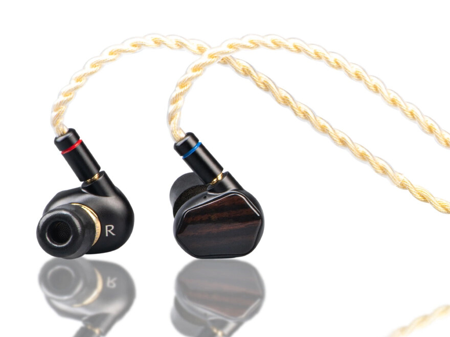TINHIFI T7」 高精度な純金コート振動板や特許技術で質感を高め TINHIFI T7」 高精度な純金コート振動板や特許技術で質感を高め