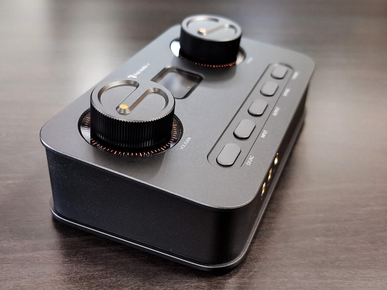 Fosi Audio K7」 ゲーミング特化な外観と操作性ながらAK4493SEQ