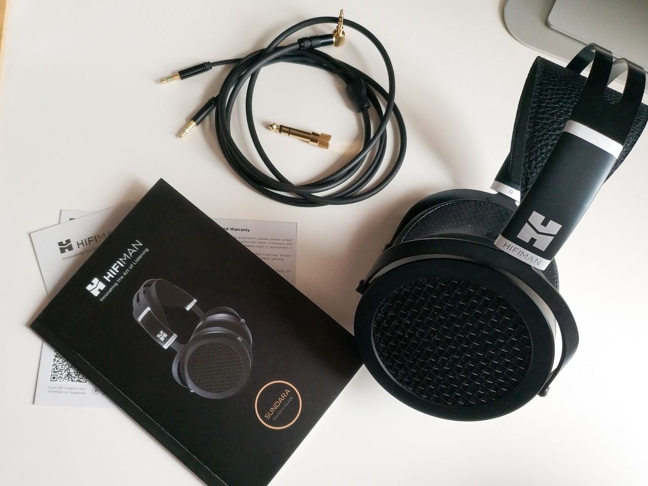HIFIMAN SUNDARA」 新開発の平面駆動ドライバーとシンプルで HIFIMAN SUNDARA」 新開発の平面駆動ドライバーとシンプルで