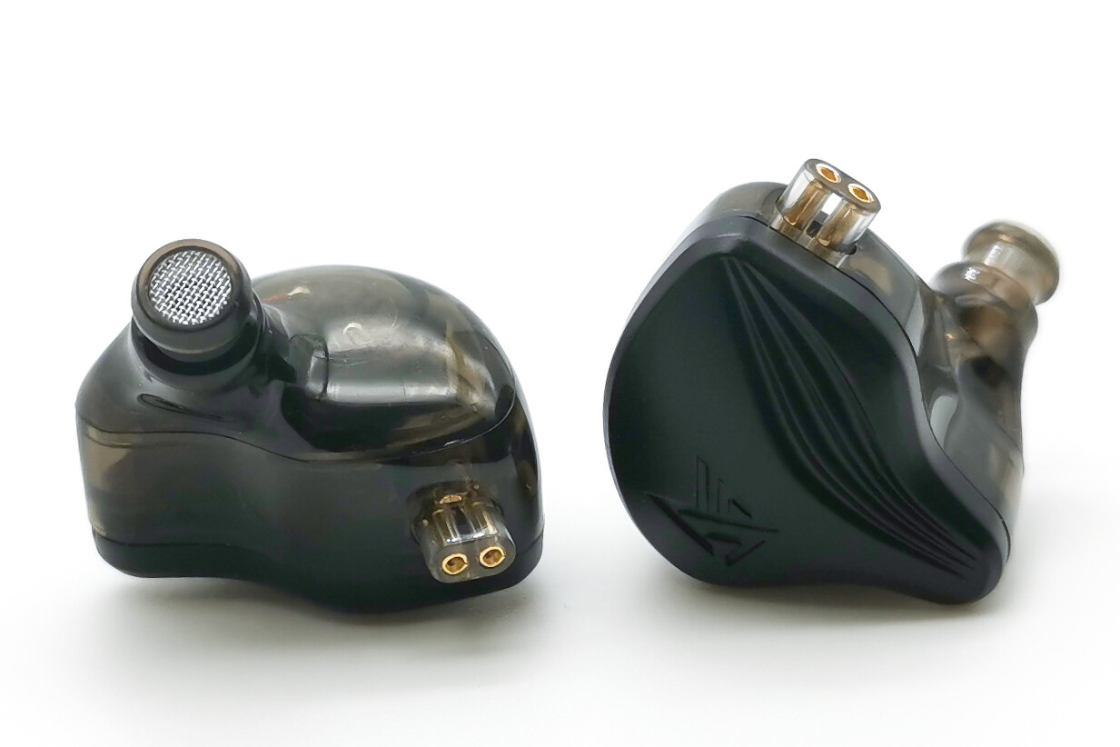 KZ ZEX」 もうひとつの静電(EST)ドライバー搭載20ドル級モデル KZ ZEX」 もうひとつの静電(EST)ドライバー搭載20ドル級モデル