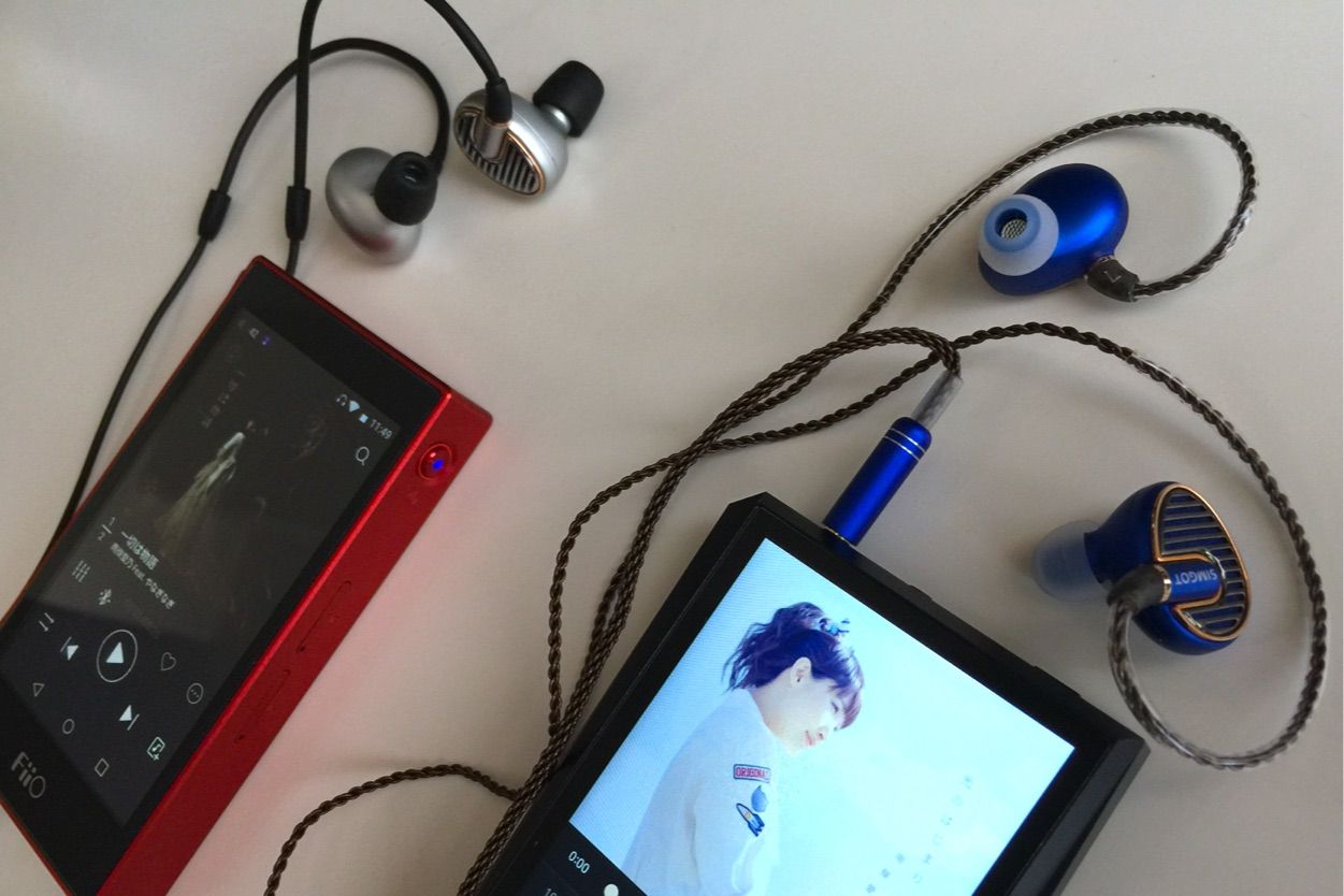 というわけでSIMGOT「EN700BASS」ブルーモデルを購入しました