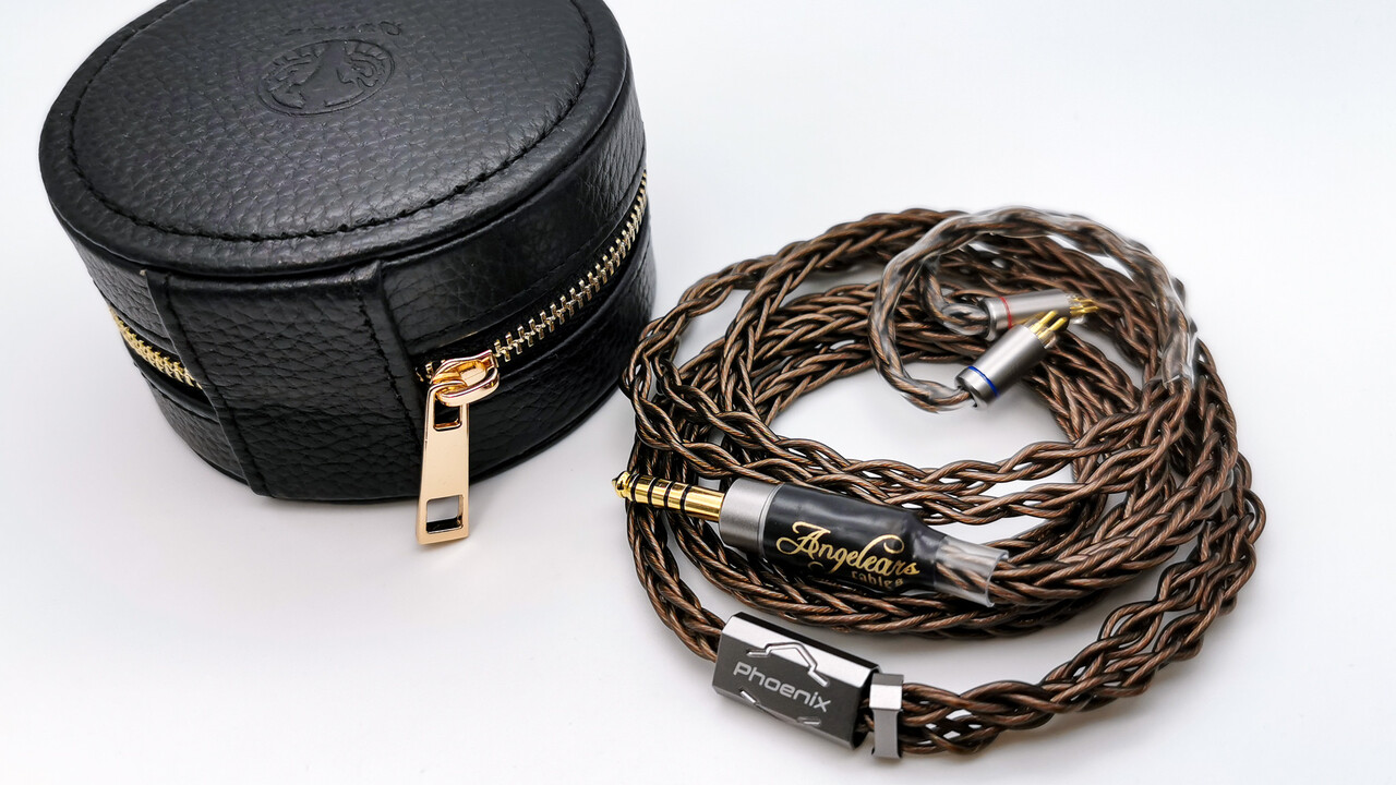 【1点のみ】16コア 7N高純度単結晶銅 無メッキ MMCX/4.4mmバランス 1点のみ】16コア 7N高純度単結晶銅 無メッキ MMCX/4.4mm