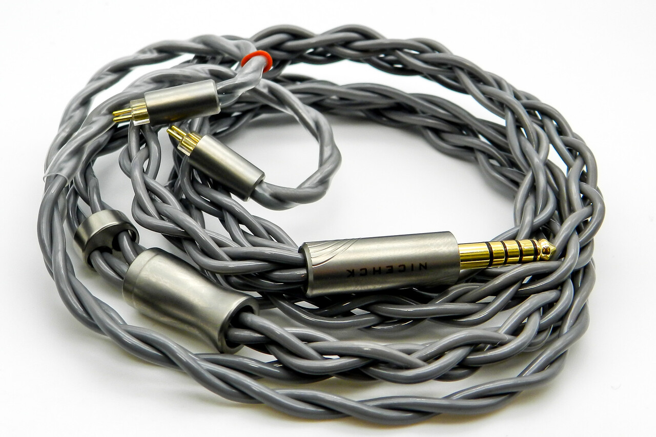 NICEHCK NX8Ti Limited Edition」 チタン合金フェイスと様々な
