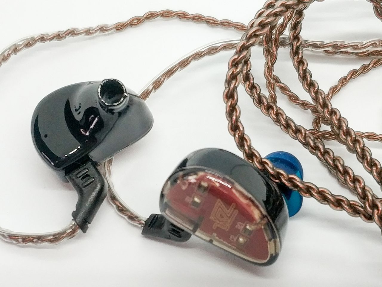 KZ AS10」は良い音？ イマイチ？ KZの脅威の低価格「5BA」中華