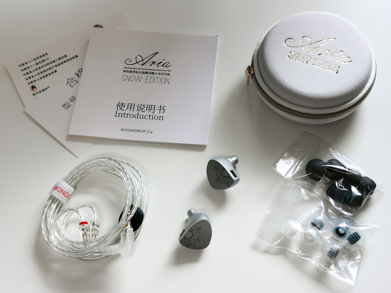 Moondrop Aria Snow Edition」 新たにDLC振動板ドライバーを搭載し、雪