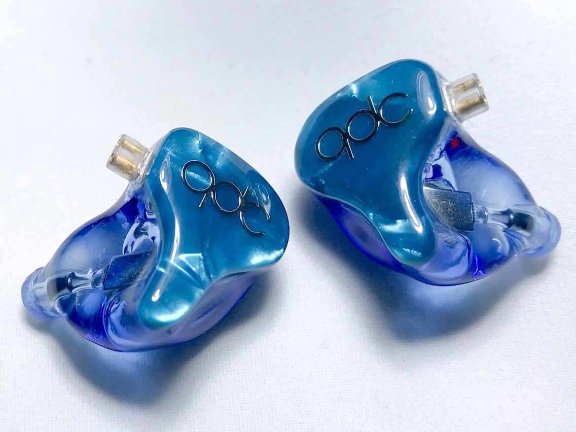 qdc Neptune」 デザインとサウンドの美しさが際立つqdc の qdc Neptune」 デザインとサウンドの美しさが際立つqdc の