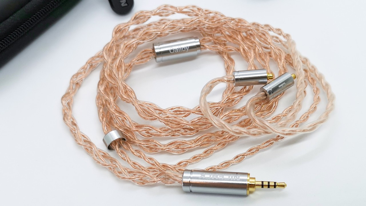 超人気新品 NICEHCK 高純度UPOCC＆銅銀合金ケーブル。従来とは Oalloy」 イヤホン