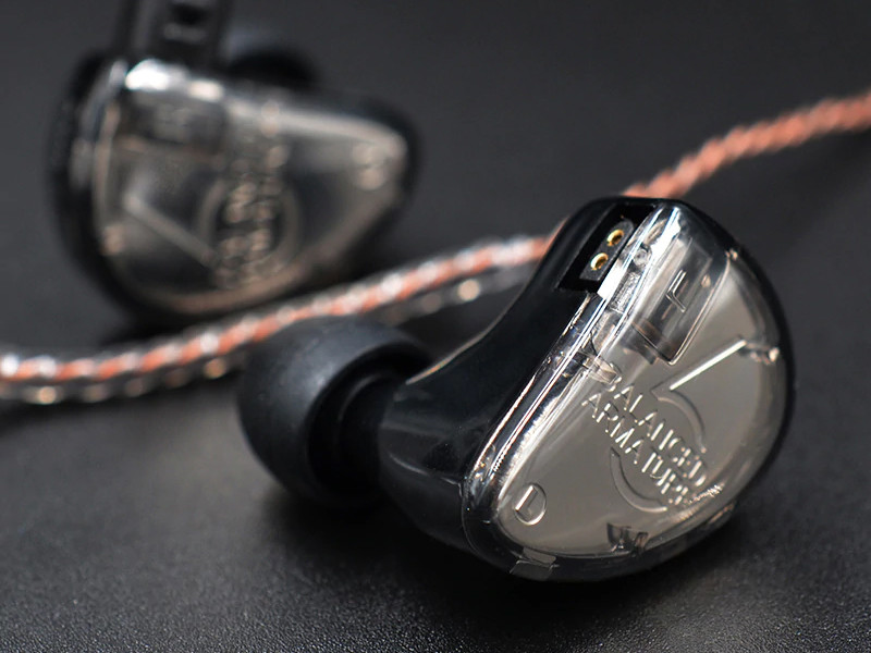 KZ AS06」 今度のKZは3BA構成で渾身のサウンド実現。完全に KZ AS06」 今度のKZは3BA構成で渾身のサウンド実現。完全に