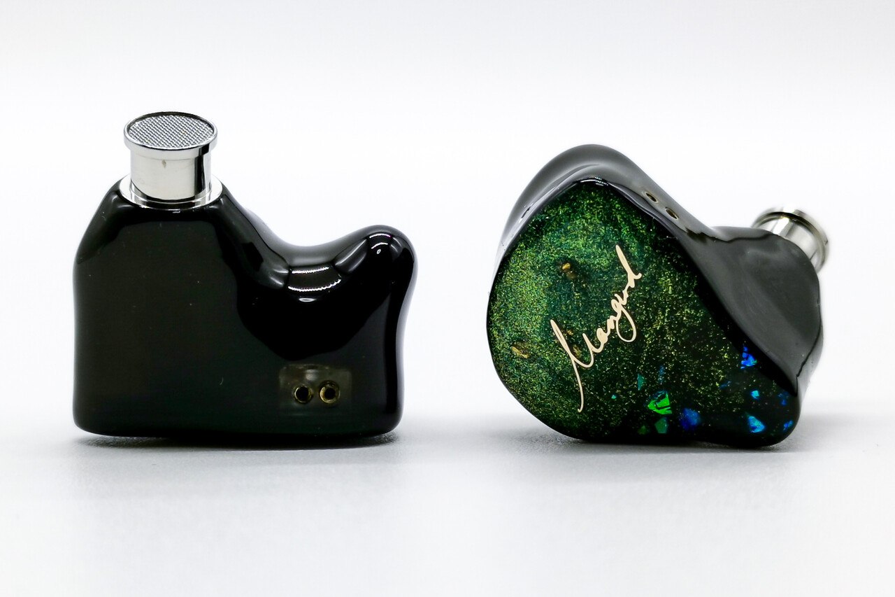 XENNS Mangird Top」 Knowles&Sonion製BAとベリリウムコート XENNS Mangird Top」 Knowles&Sonion製BAとベリリウムコート
