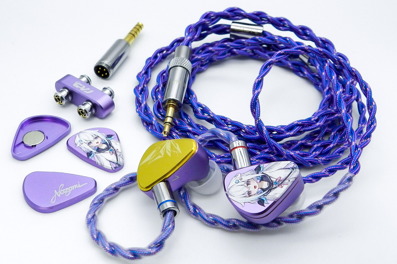 b*み様 美品 CVJ NOZOMI 有線イヤホン 中華イヤホン リケーブル可能