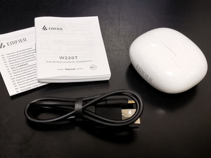 EDIFIER W220T