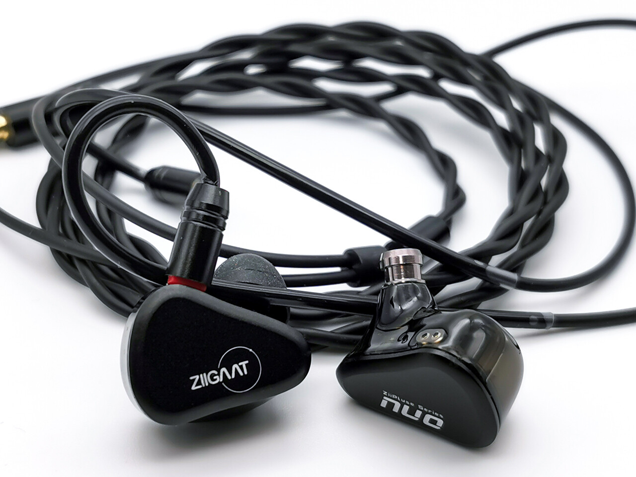 ZIGAAT CINNO ziigaat イヤホン　極美品 Amazon.co.jp: LINSOUL ZiiGaat CINNO 4BA+1DDハイブリッド型