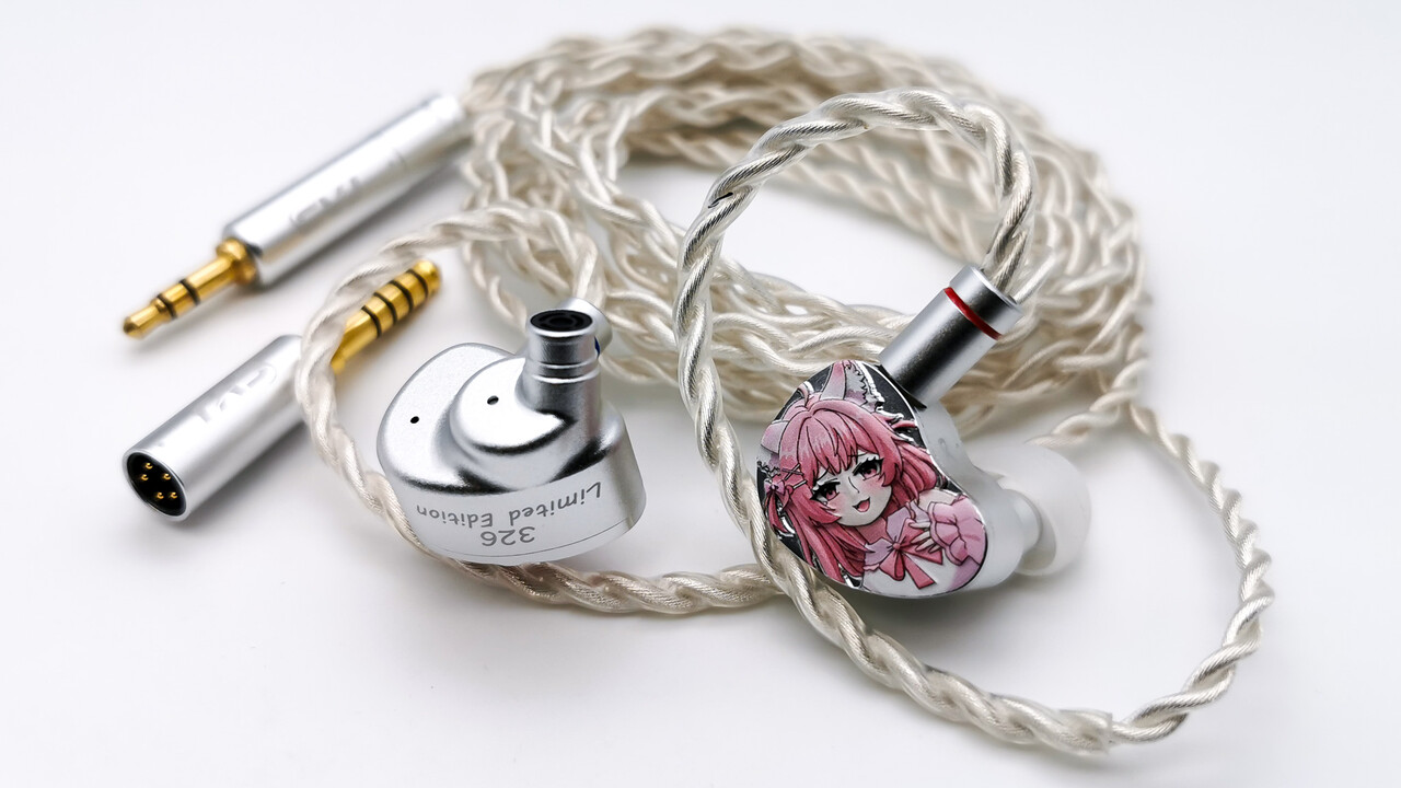 CVJ Neko」 アルミシェルに3次元切削されたキャラ絵フェイスパネル