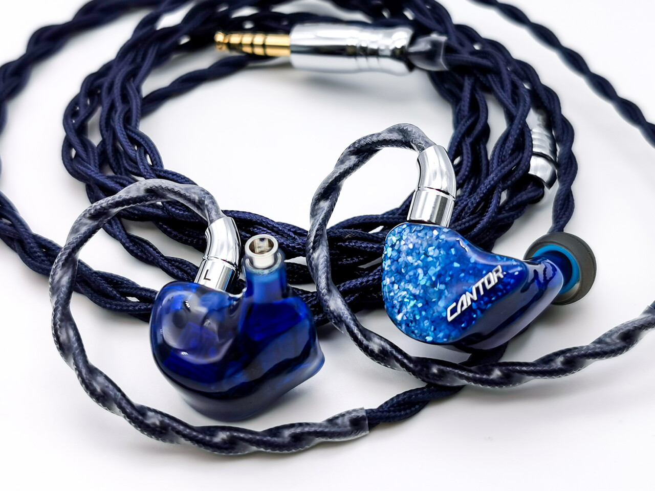 AFUL Cantor」 片側14BA構成にさらに進化した特許技術。自然な AFUL Cantor」 片側14BA構成にさらに進化した特許技術。自然な