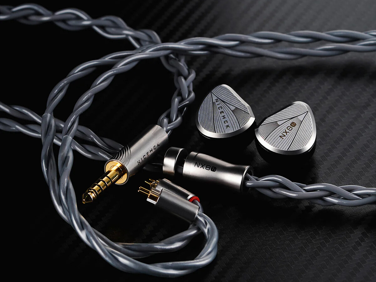 NICEHCK NX8Ti Limited Edition」 チタン合金フェイスと様々な