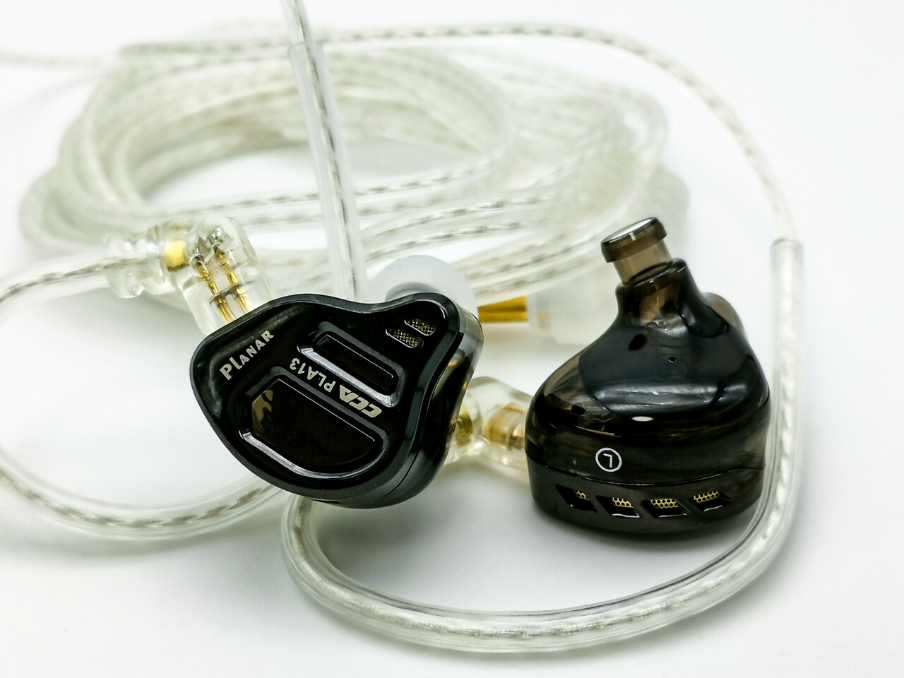 専用　CCA CCA PLA13」 13.2mm平面磁気ドライバー搭載で60ドル台を実現。十分な