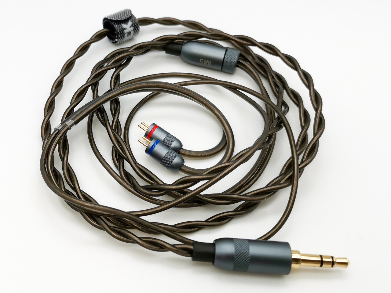 NICEHCK M5」 上質さと4BA+1DDハイブリッドの楽しさを両立した
