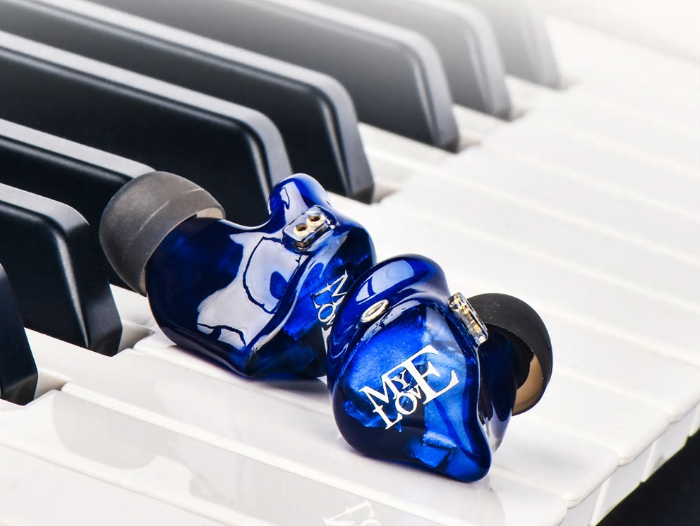 TFZ MY LOVE 3」 とにかく格好良いデザインと、かつてのTFZを TFZ MY LOVE 3」 とにかく格好良いデザインと、かつてのTFZを