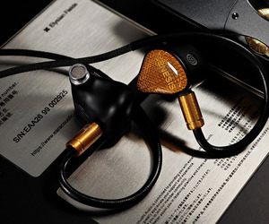 EarAcoustic Audio GENESIS MiX9