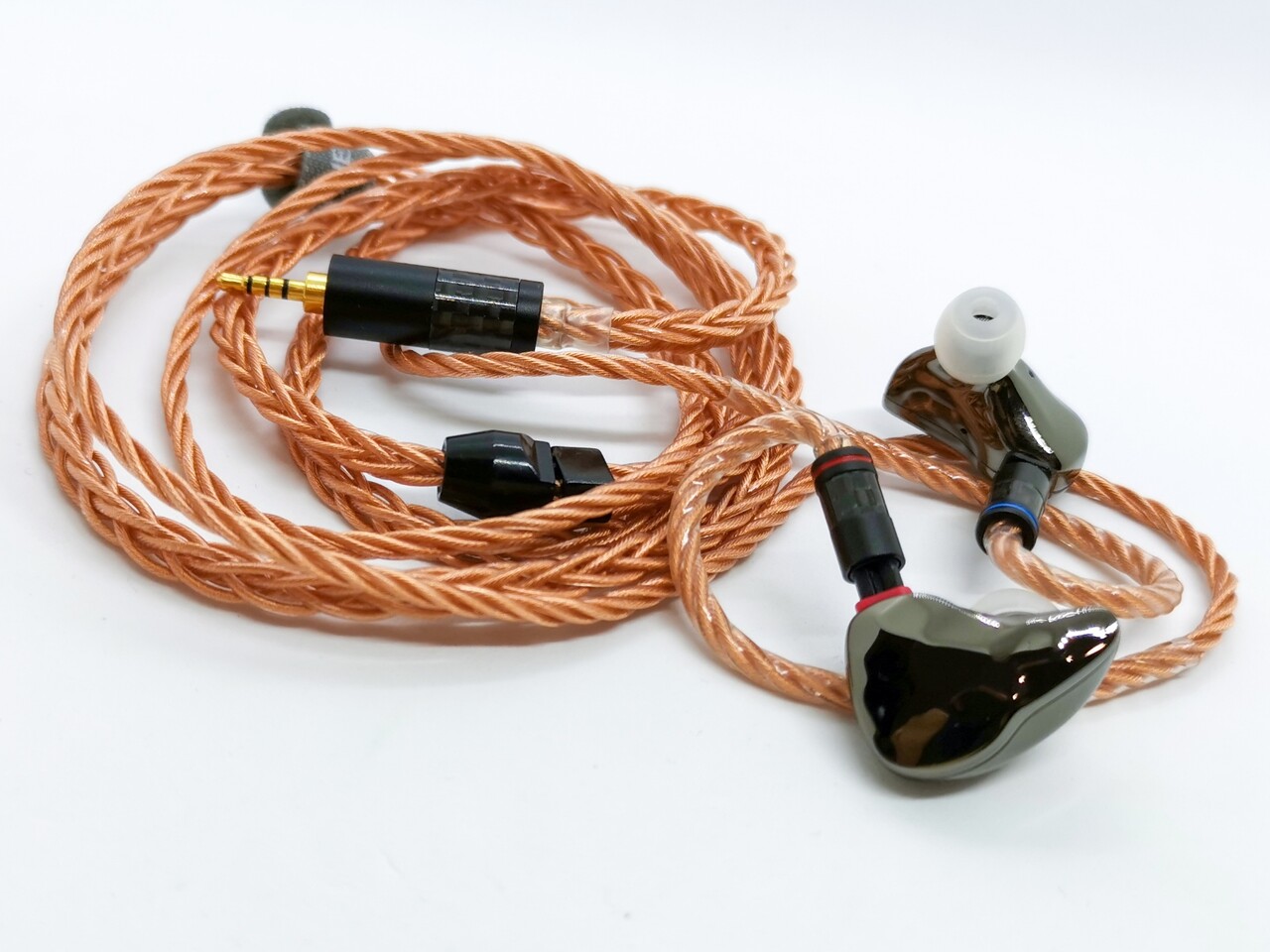 HiFiHear 「HiF4881 6N 単結晶銅ケーブル」 より質の高い線材を HiFiHear 「HiF4881 6N 単結晶銅ケーブル」 より質の高い線材を