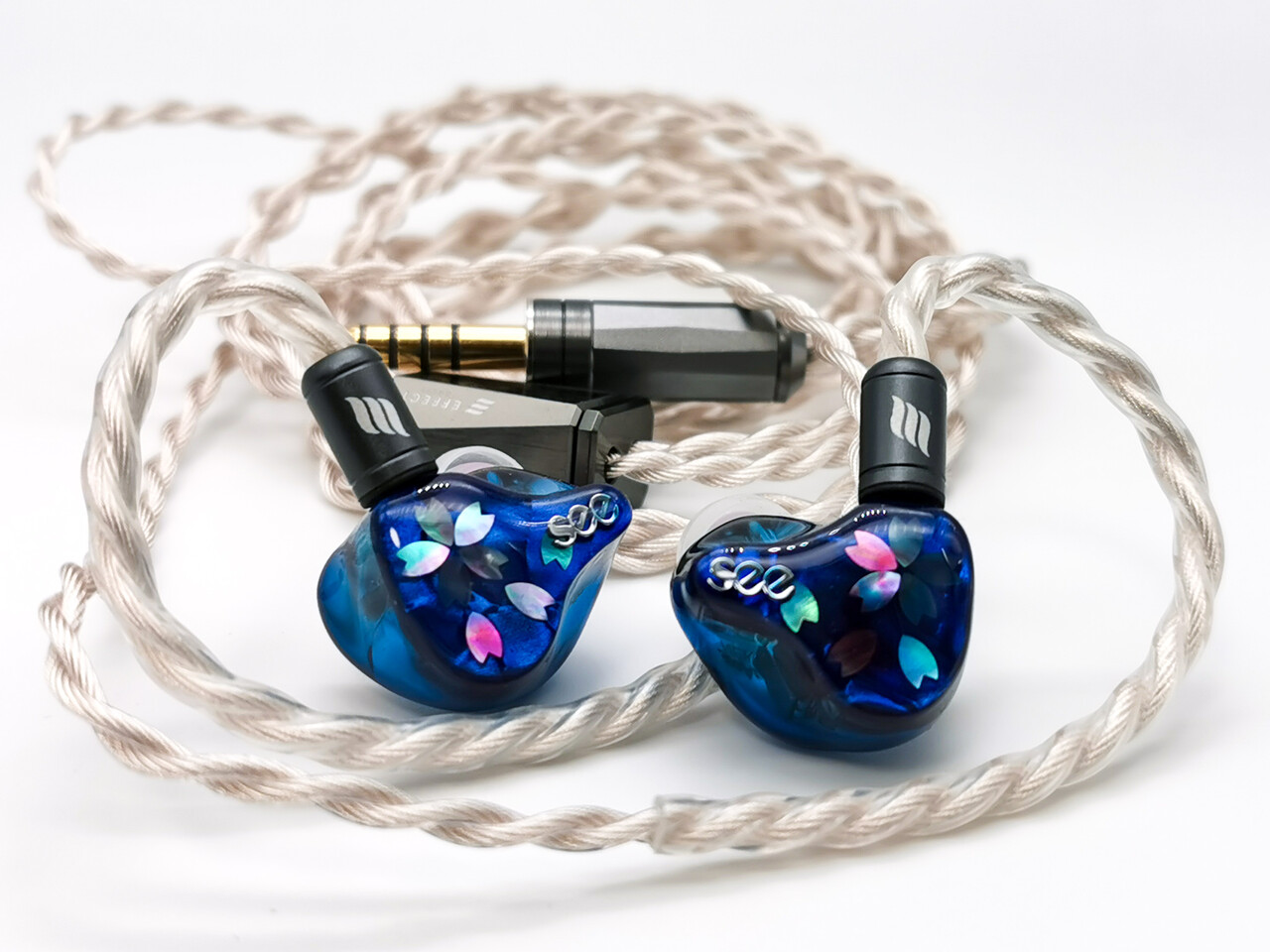 イヤホン See audio Neko Int'l version Seeaudio SeeAudio Neko (Int'l version)」 6BA構成＆高品質ケーブル採用