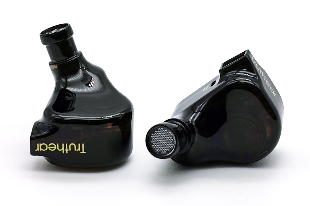 TRUTHEAR x Crinacle ZERO:RED」 人気2DDモデルの別チューニング仕様