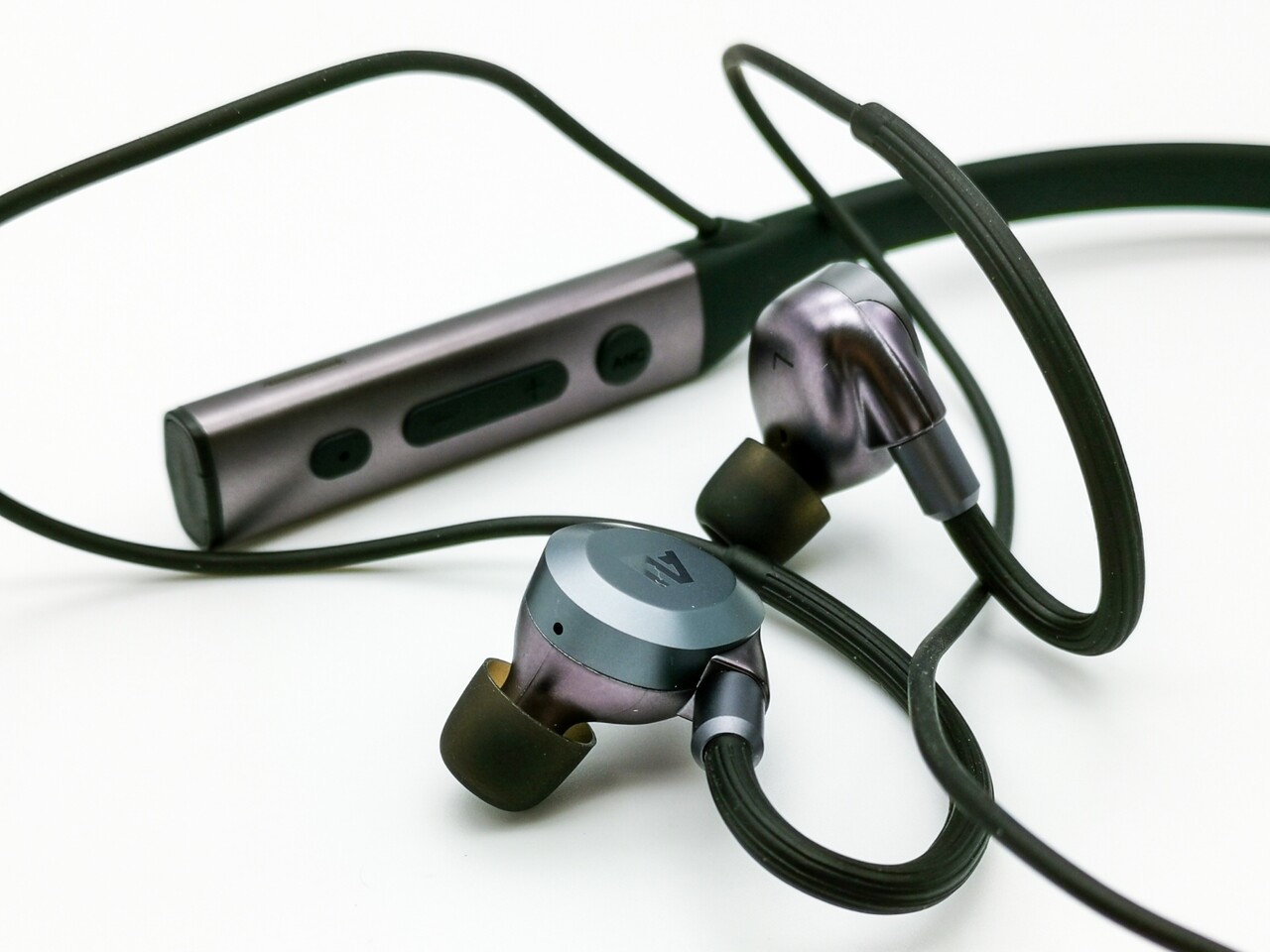 Ausounds AU-Flex ANC」 驚くほど完成度の高いサウンド。平面駆動