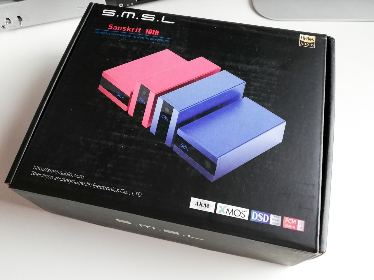 SMSL Sanskrit 10th」 コンパクト＆スマートデザインに高機能を