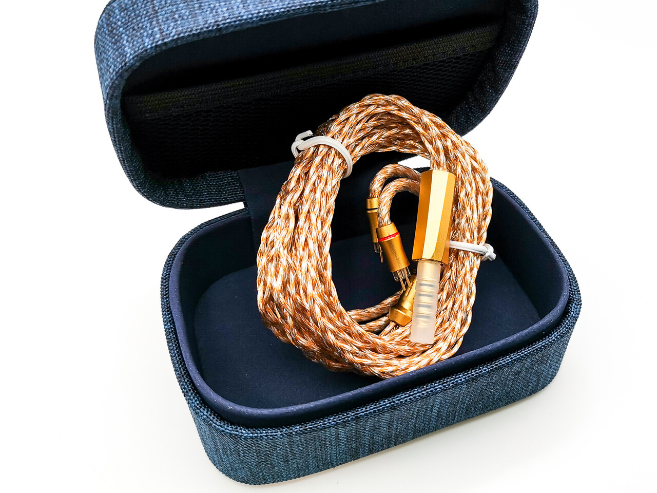 NICEHCK GoldCrown」8N OCC＋ 五元素合金銀メッキ線 8芯ケーブル