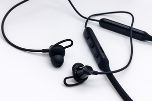 EDIFIER W210BT