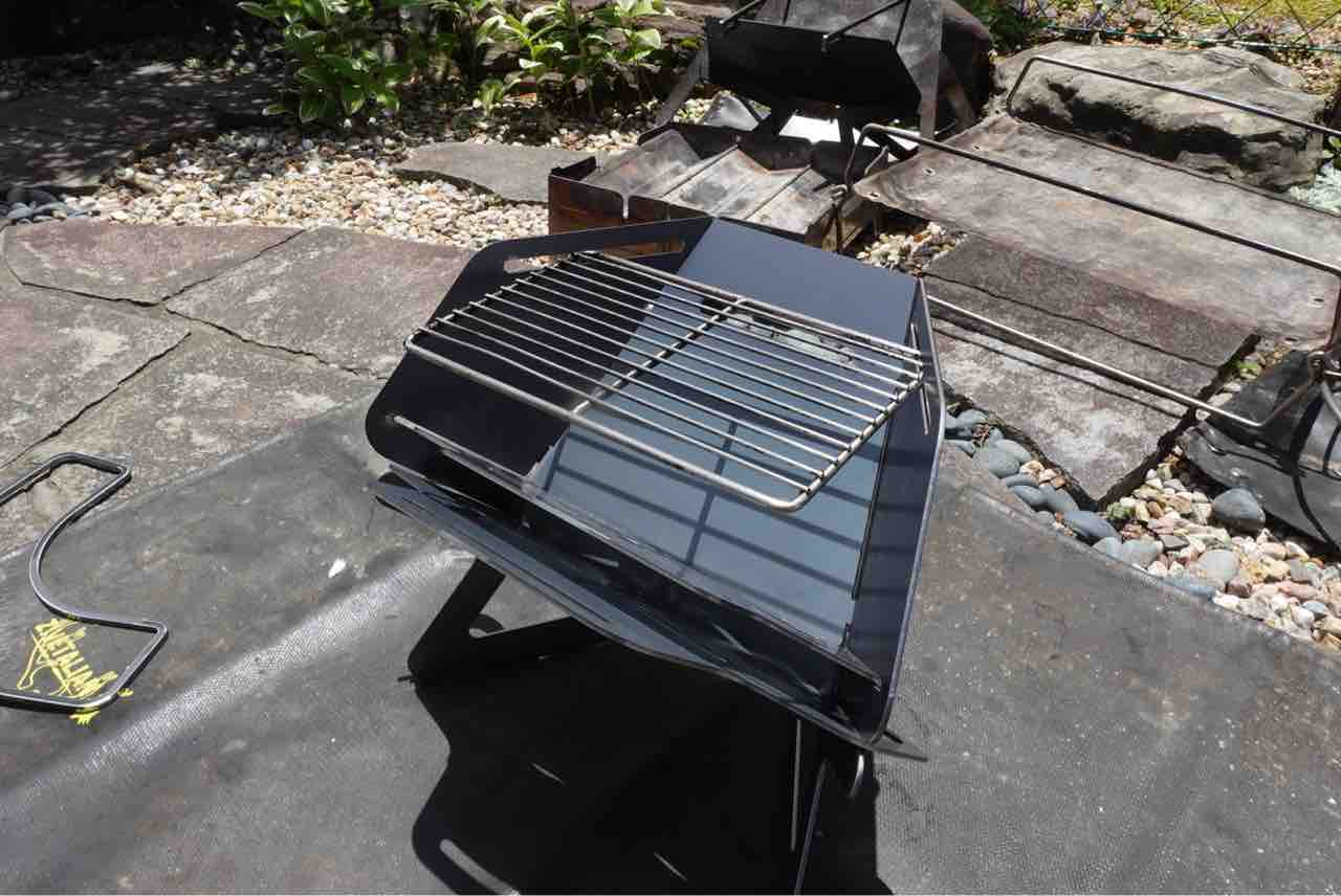 久々に焚き火台、風の谷の焚火台RO : Biwako Camp