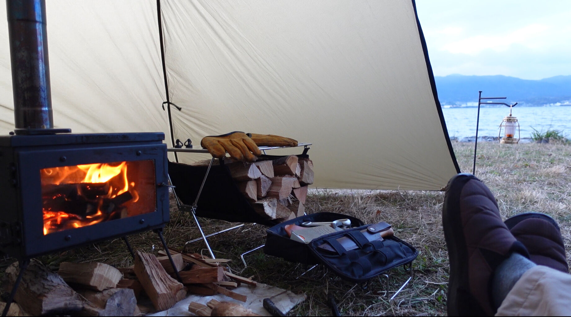 満を持して薪ストーブ2台目、ZIVEスト : Biwako Camp 満を持して薪ストーブ2台目、ZIVEスト : Biwako Camp