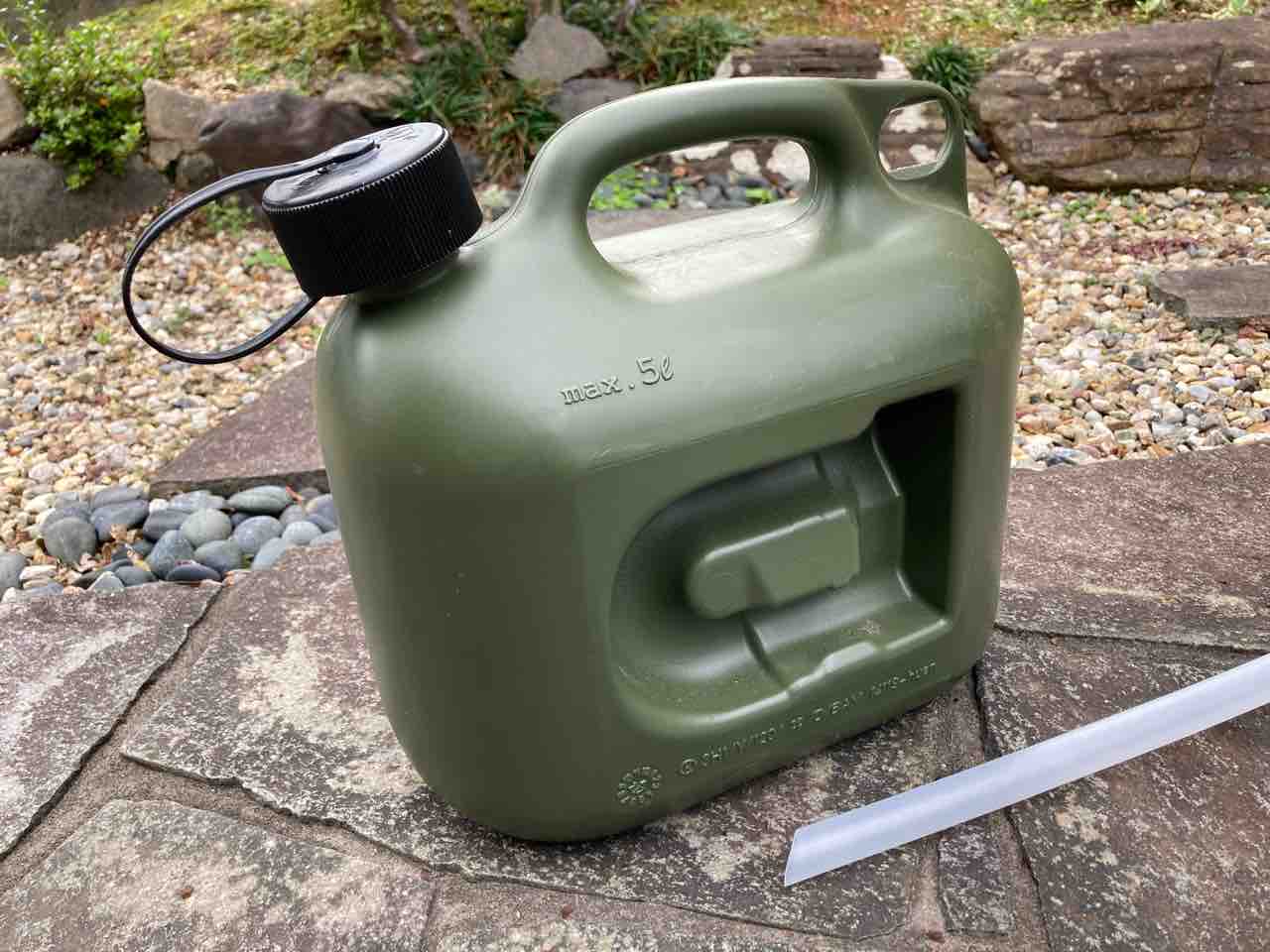 ストーブの準備を、、アルパカプラスストーブ : Biwako Camp