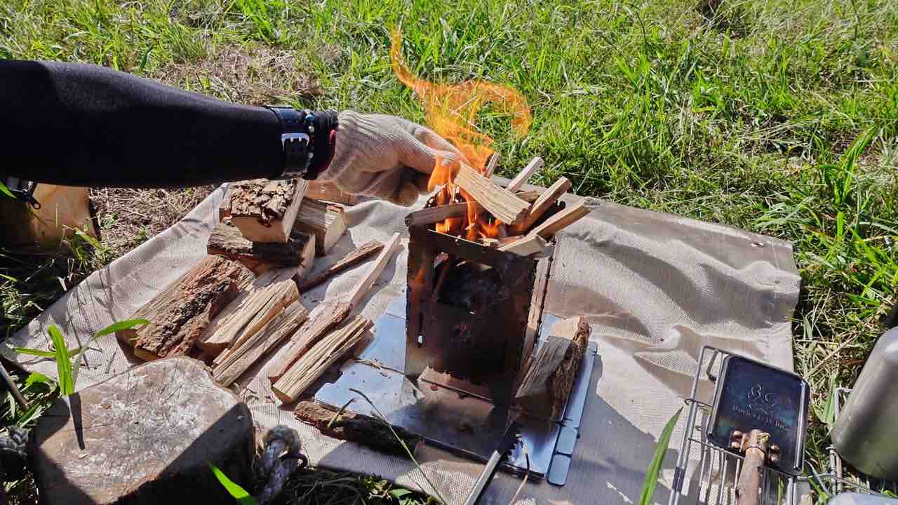 Bushcraft Essentials Bushbox XL (ブッシュボックス XL)を使ってみて