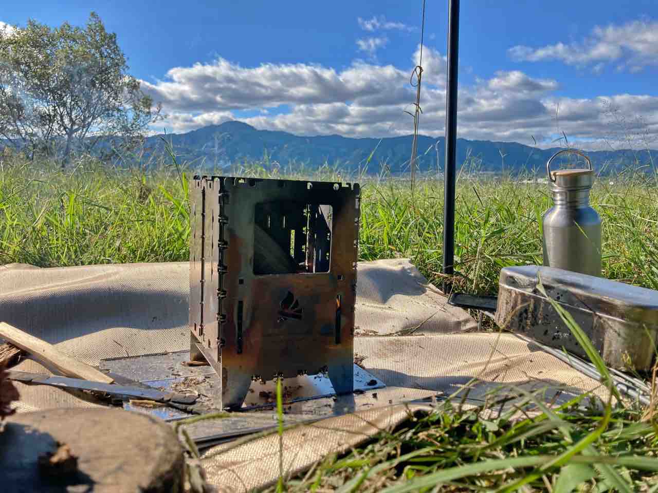 Bushcraft Essentials Bushbox XL (ブッシュボックス XL)を使ってみて