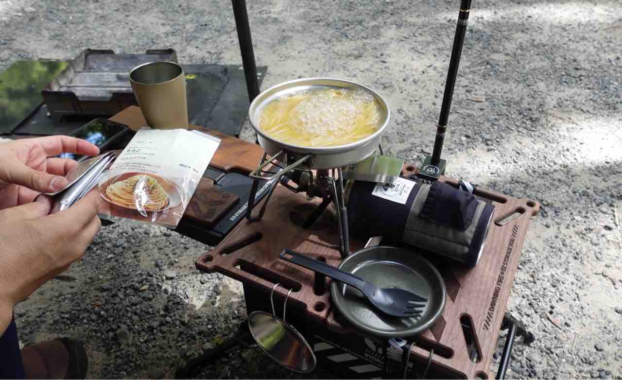 入手困難！Storage Dog（ストレージドッグ）収納ケース兼テーブル Storage Dog（ストレージドッグ）DawningFire 収納ケース兼テーブル