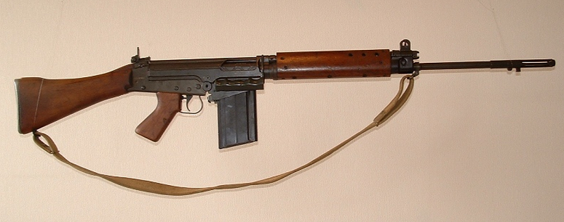 イギリス連邦向けにライセンス生産されたFAL自動小銃 L1A1とは コメント