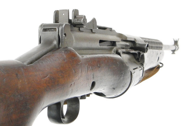 歩兵用自動小銃としては珍しくショートリコイル作動を採用しているM1941ジョンソンライフルとは                        コメント