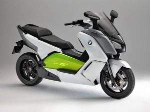 a-2015-BMW-C-evolution