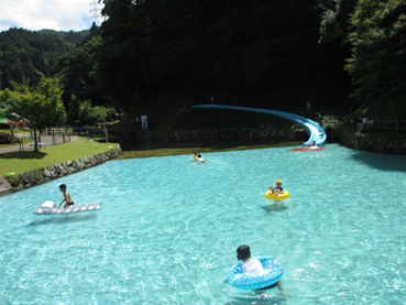 グリーンピア那珂川で水遊び K家の気まぐれブログ グリーンピア那珂川で水遊び K家の気まぐれブログ
