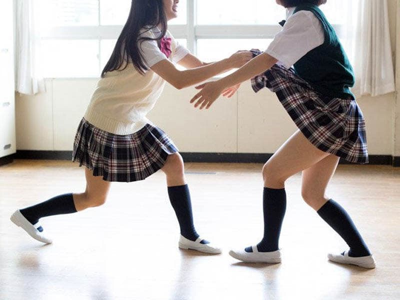 【学問】風でスカートめくれると脚の見え方は…厚木高の女子生徒が研究　８月に講演　神奈川（画像あり）