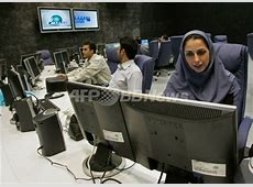 【生放送スタジオ直撃】イラン国営TVがイスラエル爆撃を受ける緊迫映像に世界騒然