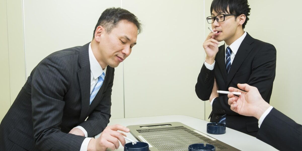 「タバコ休憩は不公平」←そんなにみっちりと就業時間労働させられる仕事って何よ？