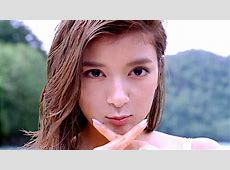 【35歳ローラ、大人の色気爆発】雰囲気激変キャミワンピ姿に「ドキドキが止まらない」「美しすぎる…」
