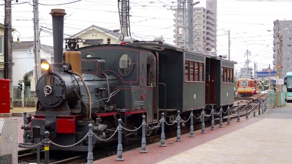 市「坊ちゃん鉄道維持費をクラファンしよう！広告費等に１０００万！目標２５００万円！」→２８３万集まる