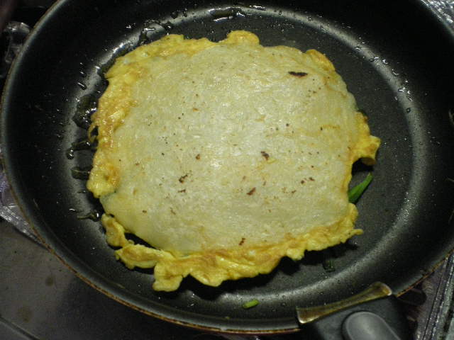 まめ知識 フライパンで上手にひっくり返す方法 奥さ ん ご飯ができましたよ