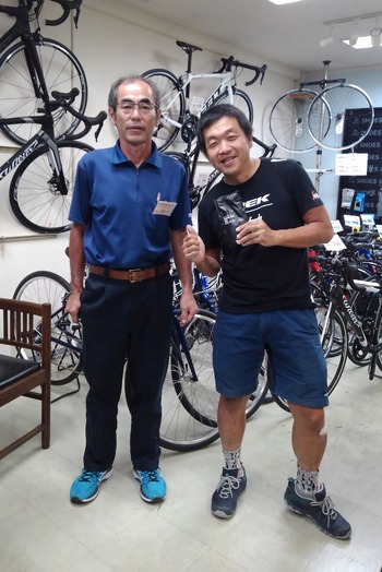 ヨシノリ 元気そうですよ。