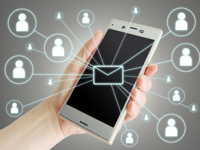 スマホは浮気の証拠としては弱い