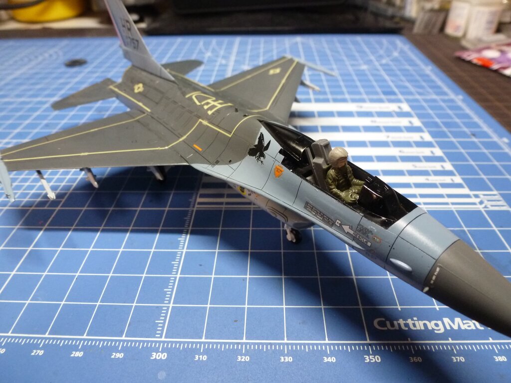 F 16 Fighting Falcon タン塩によるタン塩の為のプラモデル製作記録